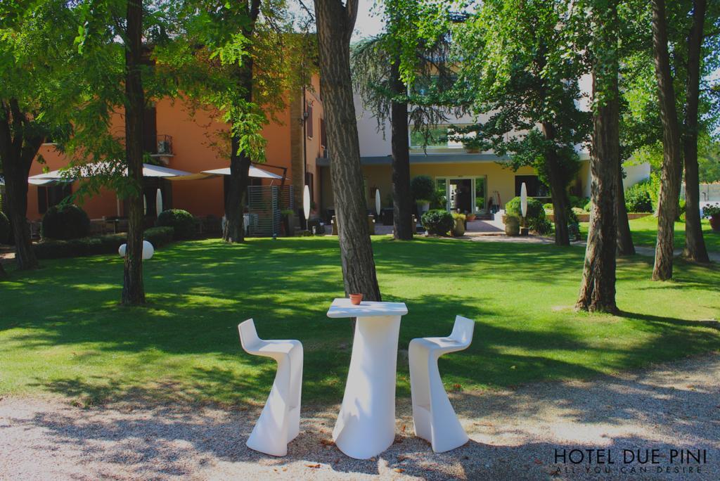 Hotel Due Pini Formigine Exterior photo